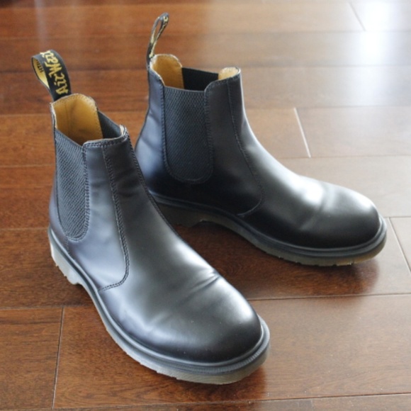dr martens ankle boots mens